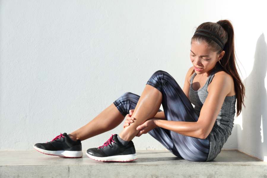 Ankle pain and injuries: what is it, symptoms and treatment